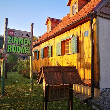 Ivona - Kuca Za Odmor Perusic - Stara Lika Apartman Kültér fotó