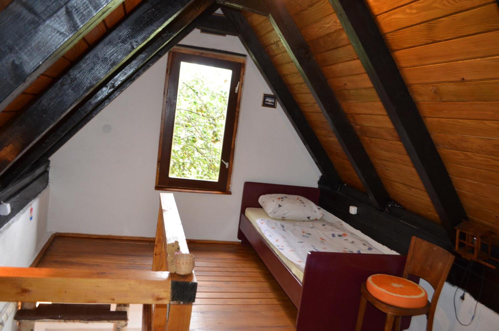 Ivona - Kuca Za Odmor Perusic - Stara Lika Apartman Kültér fotó